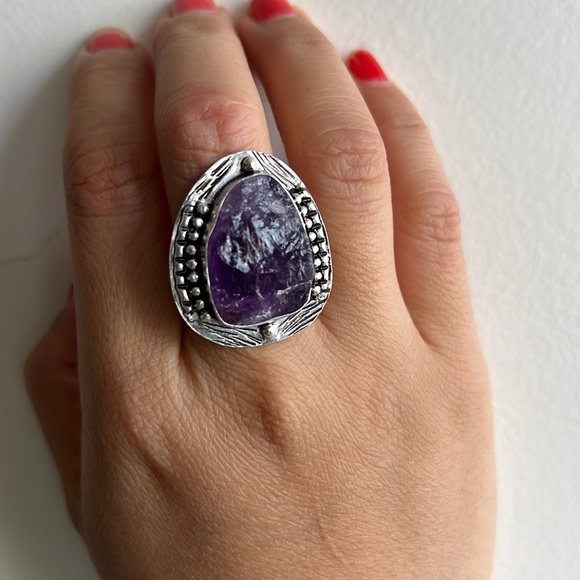 Like new Raw amethyst sterling silver ring - Picture 1 of 8
